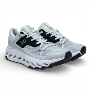 On Cloud Horizon White-Black