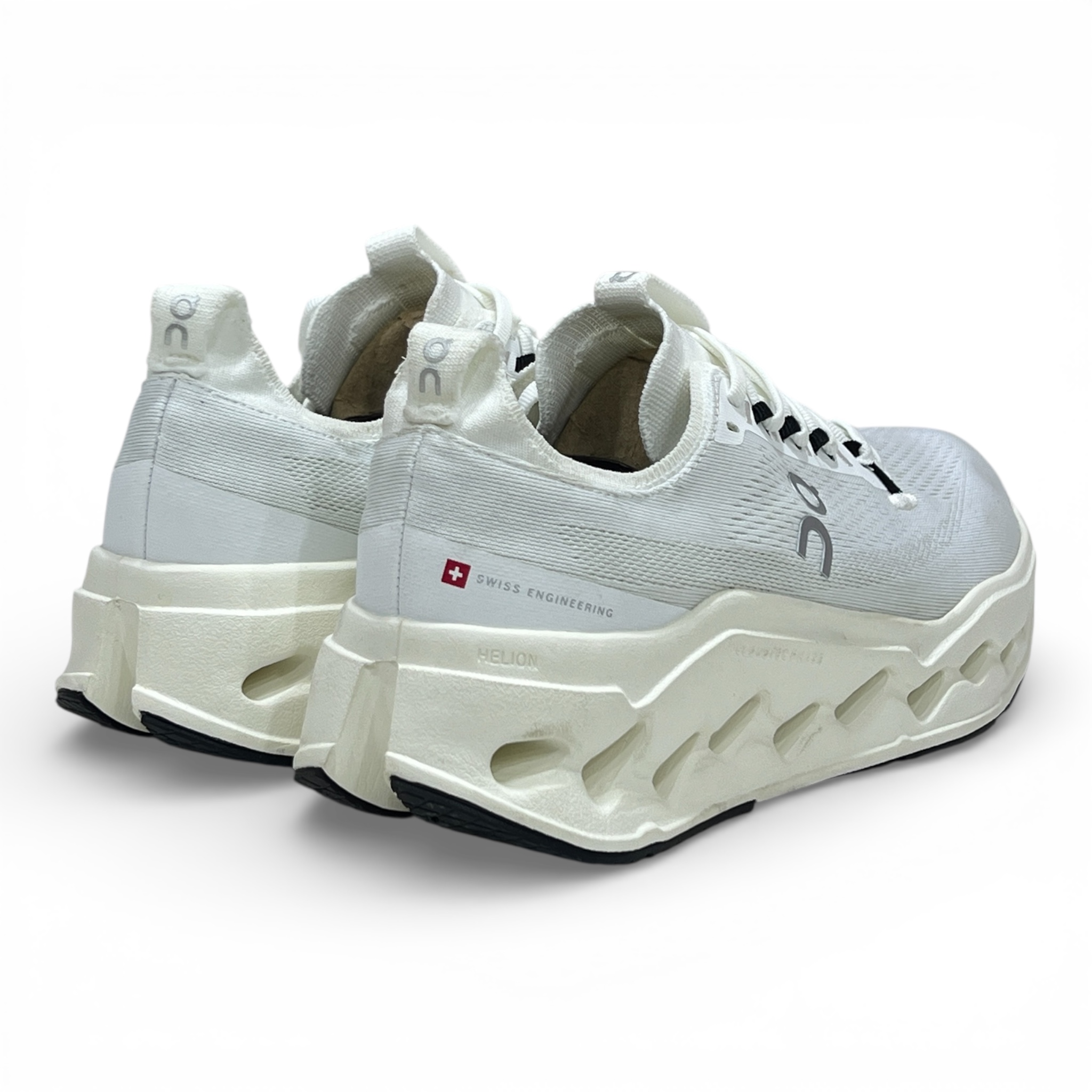 Photoroom_20260221_010439.JPG On Cloudsurfer Max White