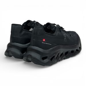 On Cloudtilt Sneaker Black